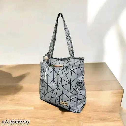 New style hand bag for girls